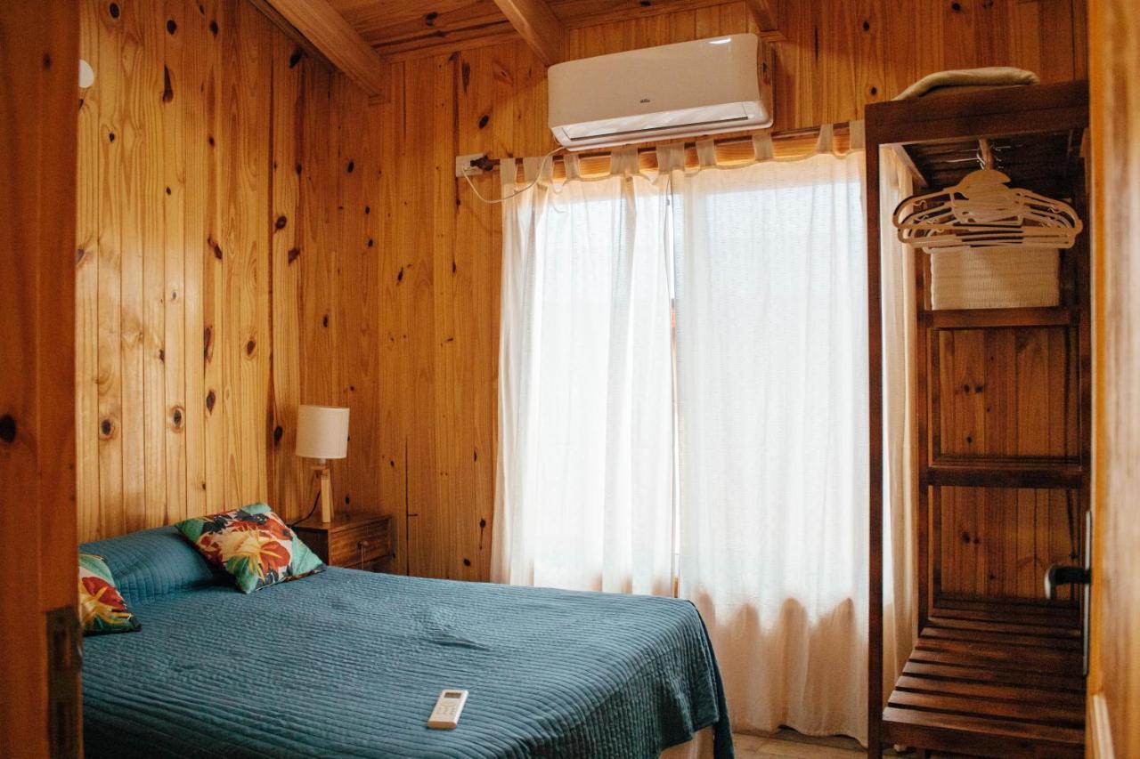 Cabanas La Amistad ปูแอร์โตอีกวาซู ภายนอก รูปภาพ