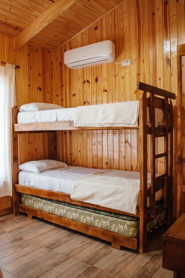 Cabanas La Amistad ปูแอร์โตอีกวาซู ภายนอก รูปภาพ