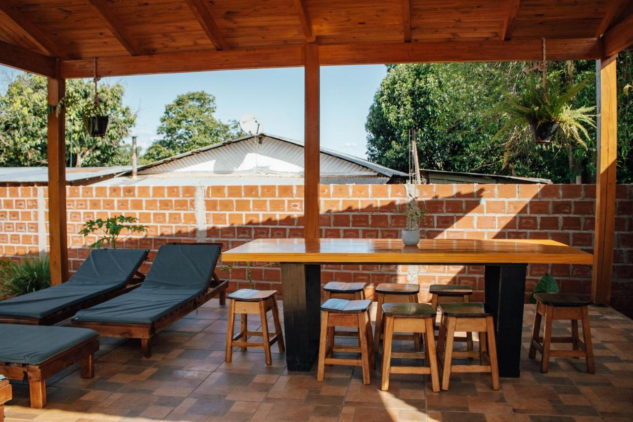Cabanas La Amistad ปูแอร์โตอีกวาซู ภายนอก รูปภาพ