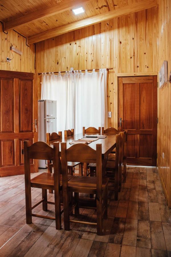 Cabanas La Amistad ปูแอร์โตอีกวาซู ภายนอก รูปภาพ